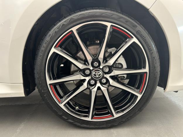TOYOTA Yaris 116h GR SPORT  