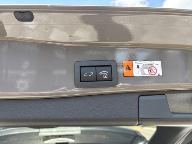 TOYOTA RAV4 Hybride 2WD 185ch Lounge NG  RAV4 HYBRID 183CH 2WD LOUNGE