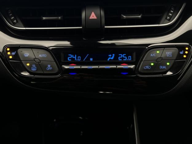 TOYOTA C-HR 1.8 HYBRIDE 122 GRAPHIC   PACK TECHNO