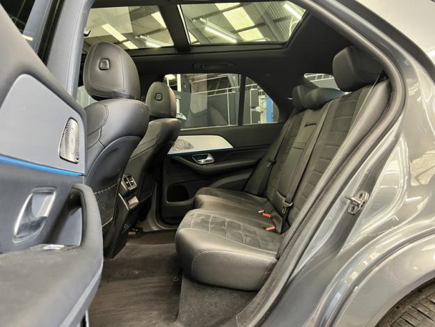 MERCEDES-BENZ GLE 300 d 4M AMG Pack Night  