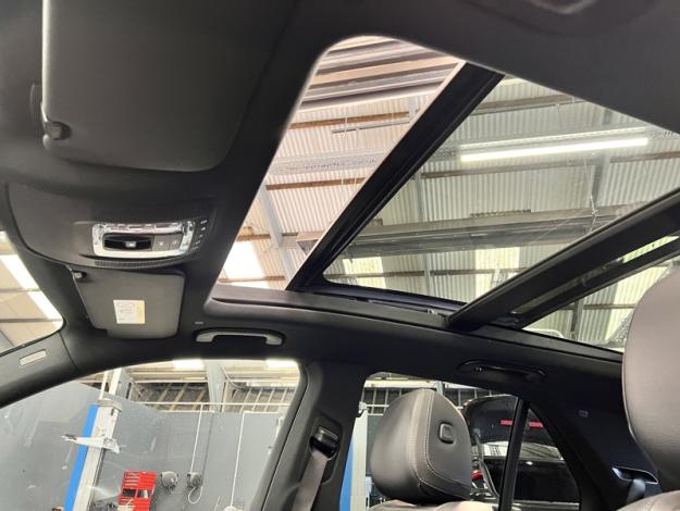 MERCEDES-BENZ GLE 300 d 4M AMG Pack Night  
