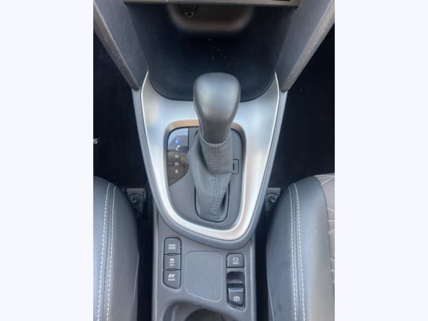 TOYOTA Yaris Cross 116H COLLECTION   