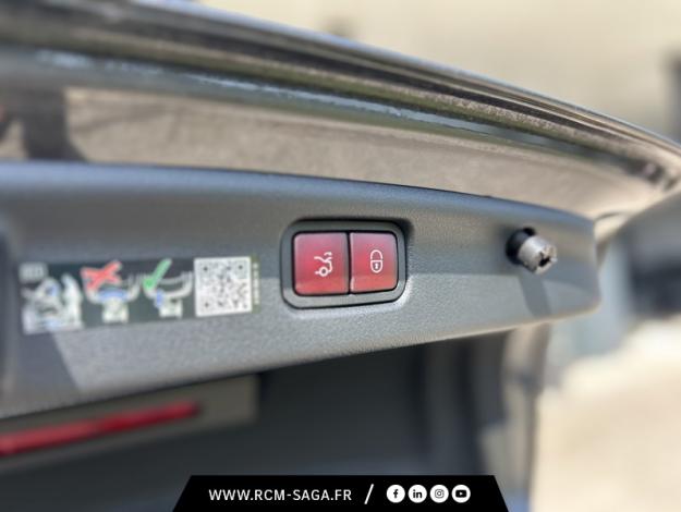 MERCEDES-BENZ Classe C Berline 220 d 197ch AMG Line  