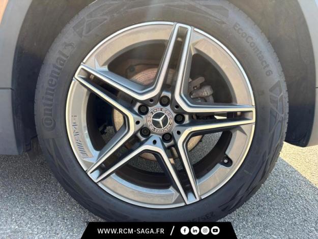 MERCEDES-BENZ GLA 200 AMG Line  