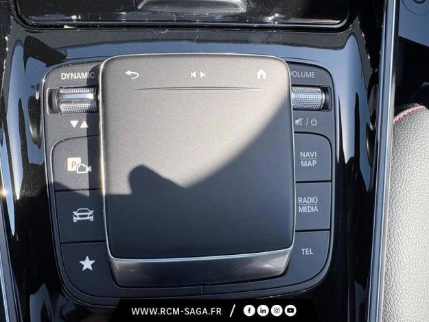 MERCEDES-BENZ GLA 200 AMG Line  