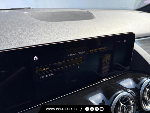 MERCEDES-BENZ GLA 200 AMG Line  