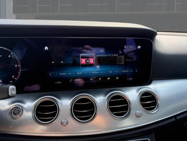 MERCEDES-BENZ E 200 d berline Luxury Line  