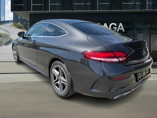 MERCEDES-BENZ C 220 d Coupé AMG Toit Pano  