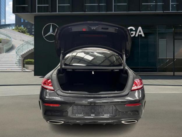 MERCEDES-BENZ C 220 d Coupé AMG Toit Pano  