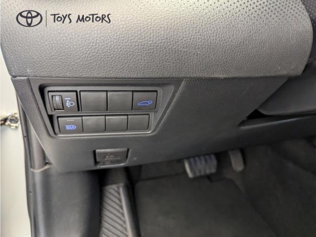 TOYOTA Yaris Cross 1.5 HYBRID 116H TRAIL AWD PANO TECH  