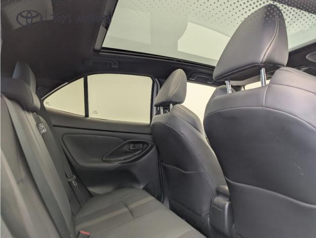 TOYOTA Yaris Cross 1.5 HYBRID 116H TRAIL AWD PANO TECH  