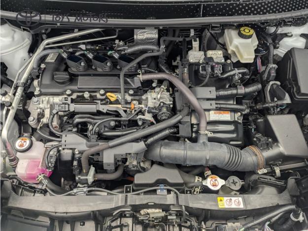 TOYOTA Yaris Cross 1.5 HYBRID 116H TRAIL AWD PANO TECH  