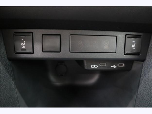 TOYOTA Yaris Cross Hybrid 2WD Design   