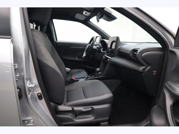 TOYOTA Yaris Cross Hybrid 2WD Design   