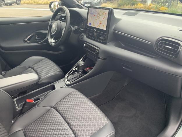 TOYOTA Yaris Hybride 130h Collection  