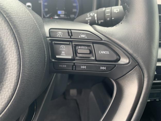 TOYOTA Yaris Hybride 130h Collection  