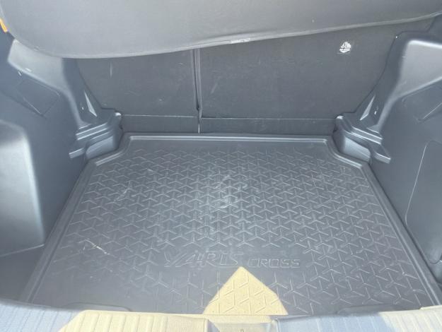 TOYOTA Yaris Cross 1.5 HYBRID 116H DESIGN   
