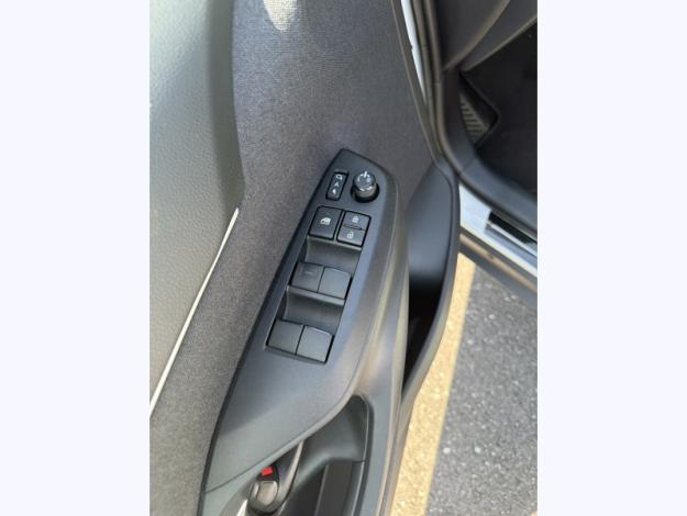 TOYOTA Yaris Cross 1.5 HYBRID 116H DESIGN   