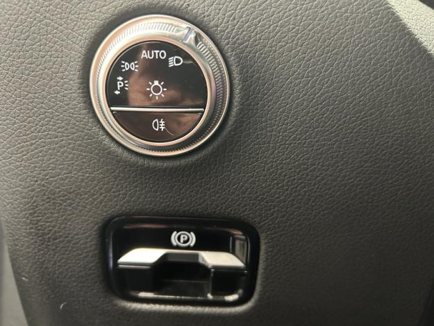 MERCEDES-BENZ GLC SUV GLC 300 e  Hybrid EQ 4MATIC AMG Line  