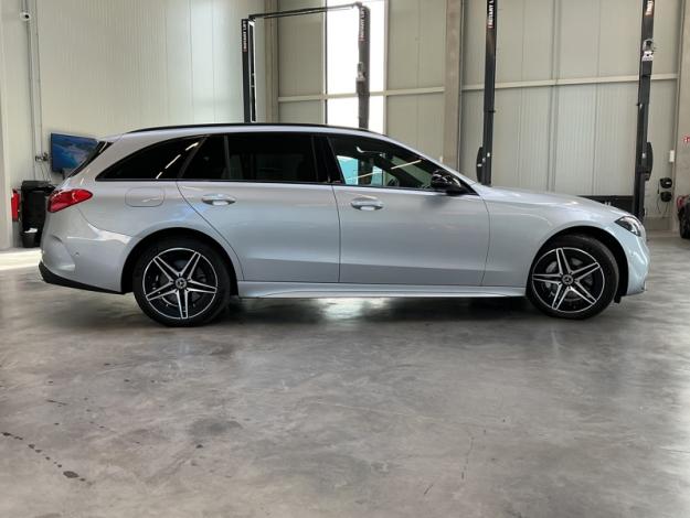 MERCEDES-BENZ C 300 de 4MATIC Break  