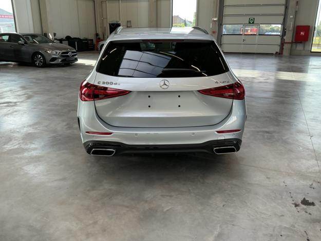 MERCEDES-BENZ C 300 de 4MATIC Break  