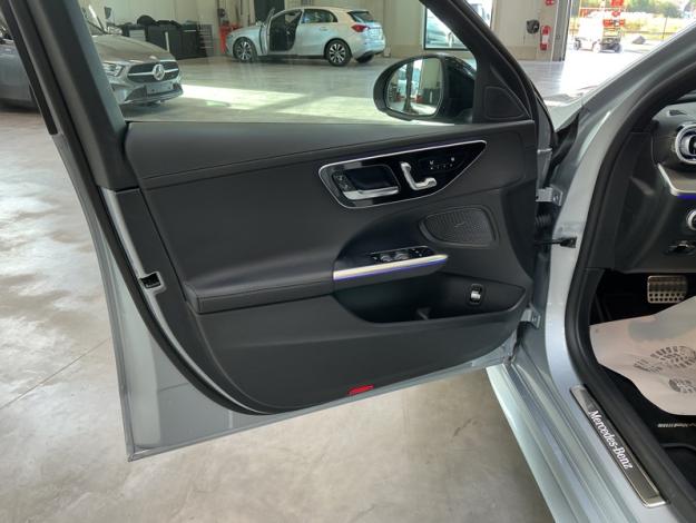 MERCEDES-BENZ C 300 de 4MATIC Break  