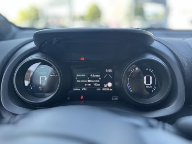 TOYOTA Yaris Hybride 116h GR SPORT  