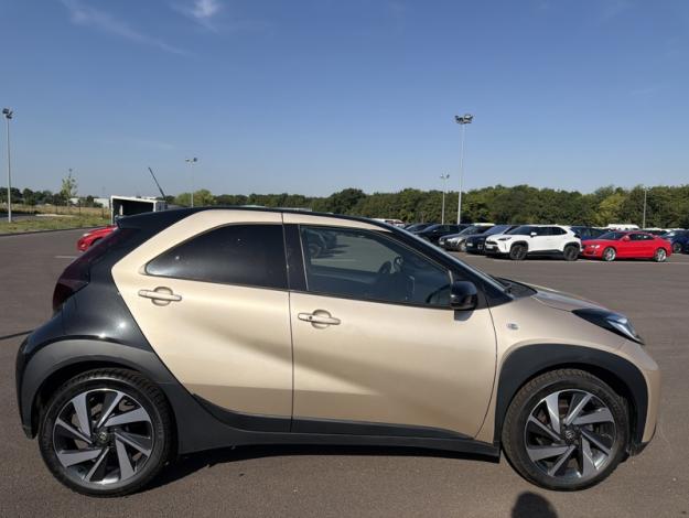 TOYOTA Aygo X 1.0 VVT-i 72 Collection   
