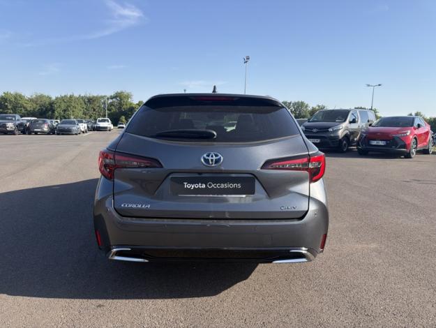 TOYOTA Corolla Touring Sports Hybride 2.0L Design  
