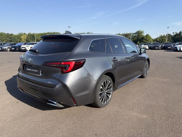 TOYOTA Corolla Touring Sports Hybride 2.0L Design  