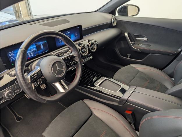 MERCEDES-BENZ Classe A 180 d AMG Line  