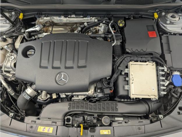 MERCEDES-BENZ Classe A 180 d AMG Line  