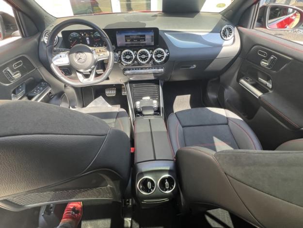 MERCEDES-BENZ GLA 200 d AMG Line  