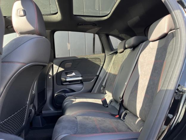 MERCEDES-BENZ GLA 200 d AMG Line  GLA 200 d AMG Line