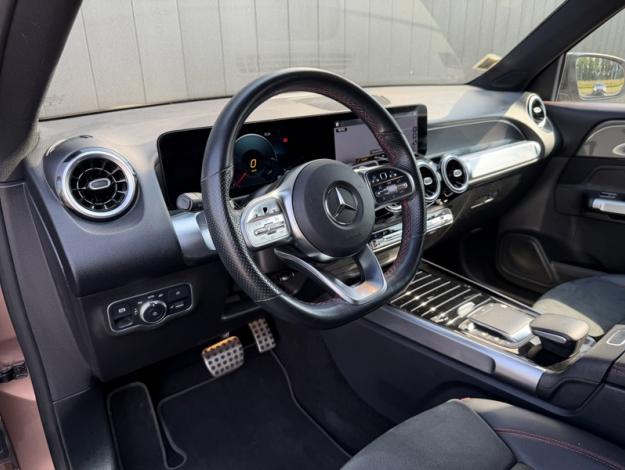 MERCEDES-BENZ GLB 220 d 4MATIC AMG Line  