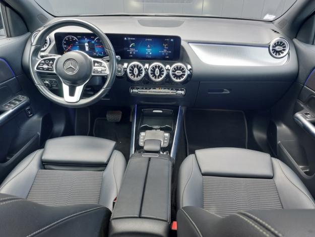 MERCEDES-BENZ GLA 200 d Progressive Line  