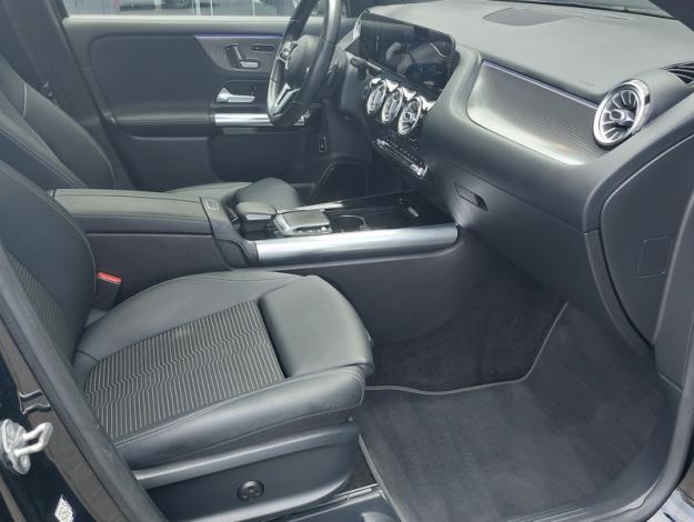 MERCEDES-BENZ GLA 200 d Progressive Line  