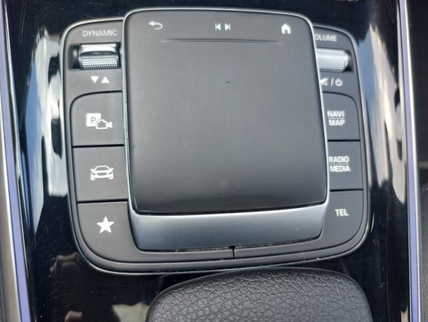 MERCEDES-BENZ GLA 200 d Progressive Line  