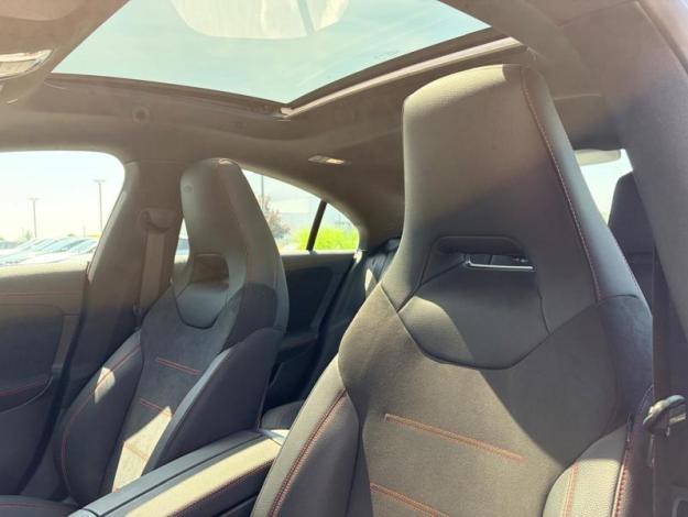 MERCEDES-BENZ CLA Coupé CLA 200 Coupé AMG Line  