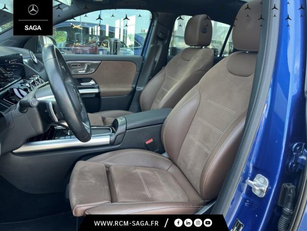 MERCEDES-BENZ GLA 200 AMG Line  
