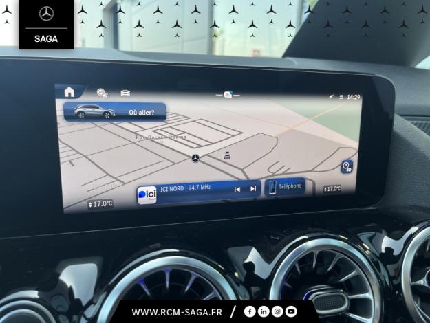 MERCEDES-BENZ GLA 200 AMG Line  