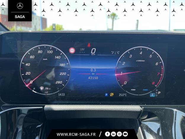 MERCEDES-BENZ GLA 200 AMG Line  