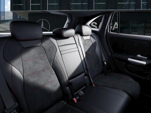 MERCEDES-BENZ GLA 200 d Edition 140  GLA 200 d Edition 140