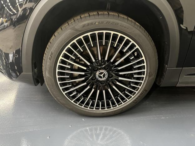 MERCEDES-BENZ EQA 250+ AMG Line  