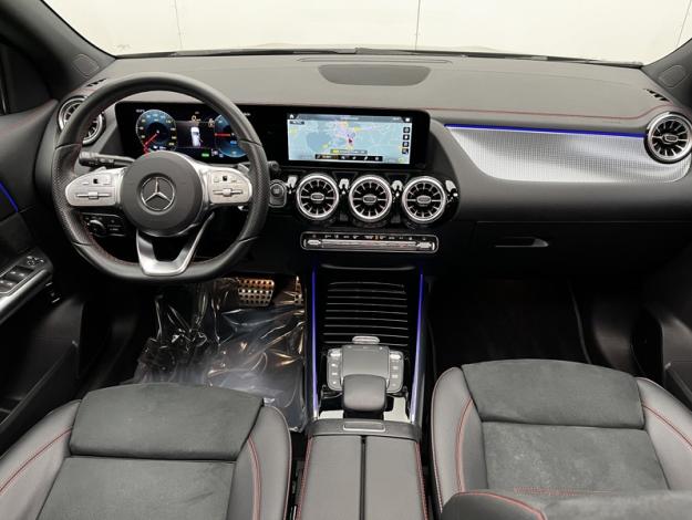MERCEDES-BENZ EQA 250+ AMG Line  