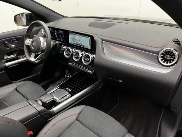 MERCEDES-BENZ EQA 250+ AMG Line  