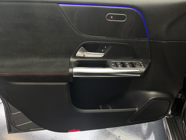 MERCEDES-BENZ Classe B 180 AMG Line Edition  