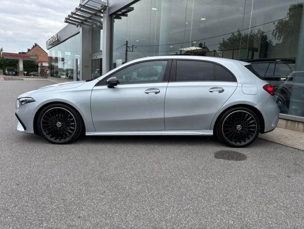 MERCEDES-BENZ A 180 d AMG Pack Night Toit Pano  