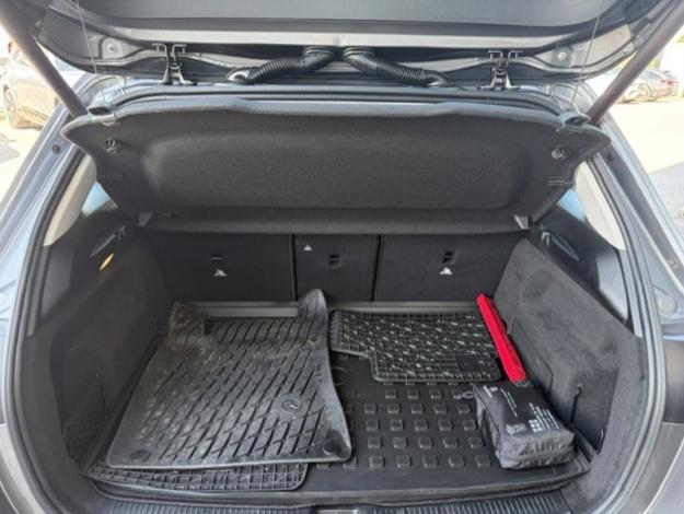 MERCEDES-BENZ B-Klasse B 180 d