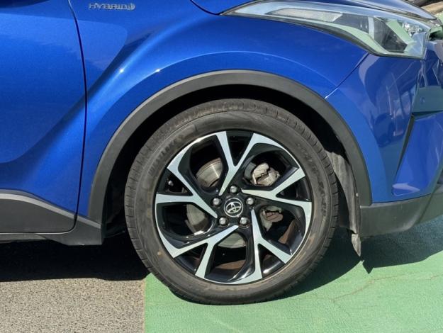TOYOTA C-HR 1.8 HYBRIDE 122 DESIGN  1.8 122 ch 